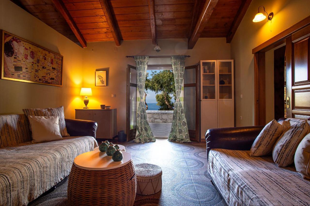 Paxosblue Suites & Villas Gaios Eksteriør bilde