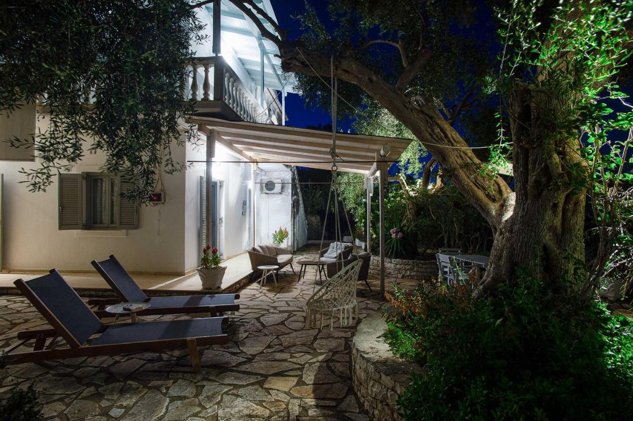 Paxosblue Suites & Villas Gaios Eksteriør bilde