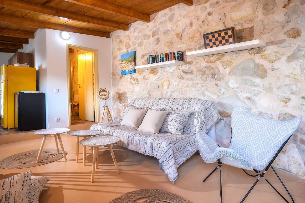 Paxosblue Suites & Villas Gaios Eksteriør bilde