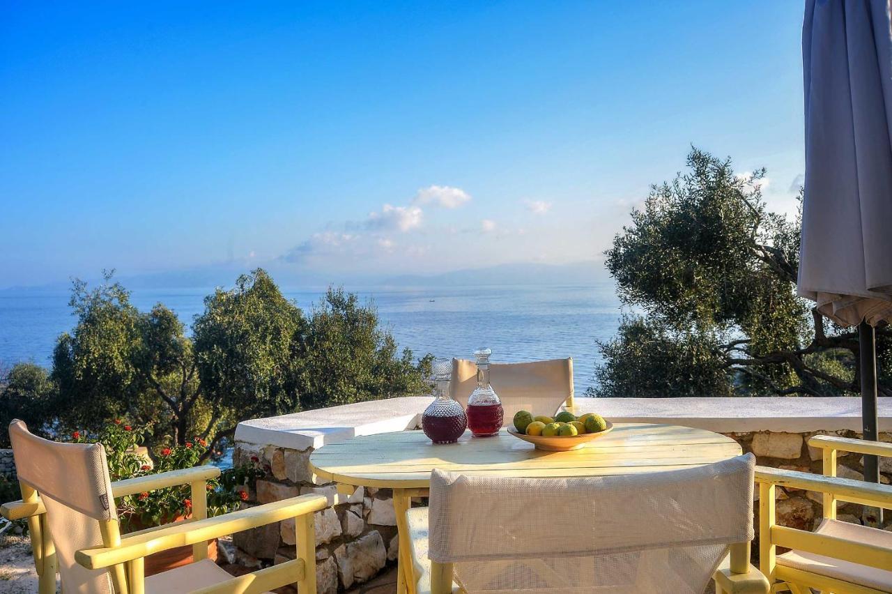 Paxosblue Suites & Villas Gaios Eksteriør bilde