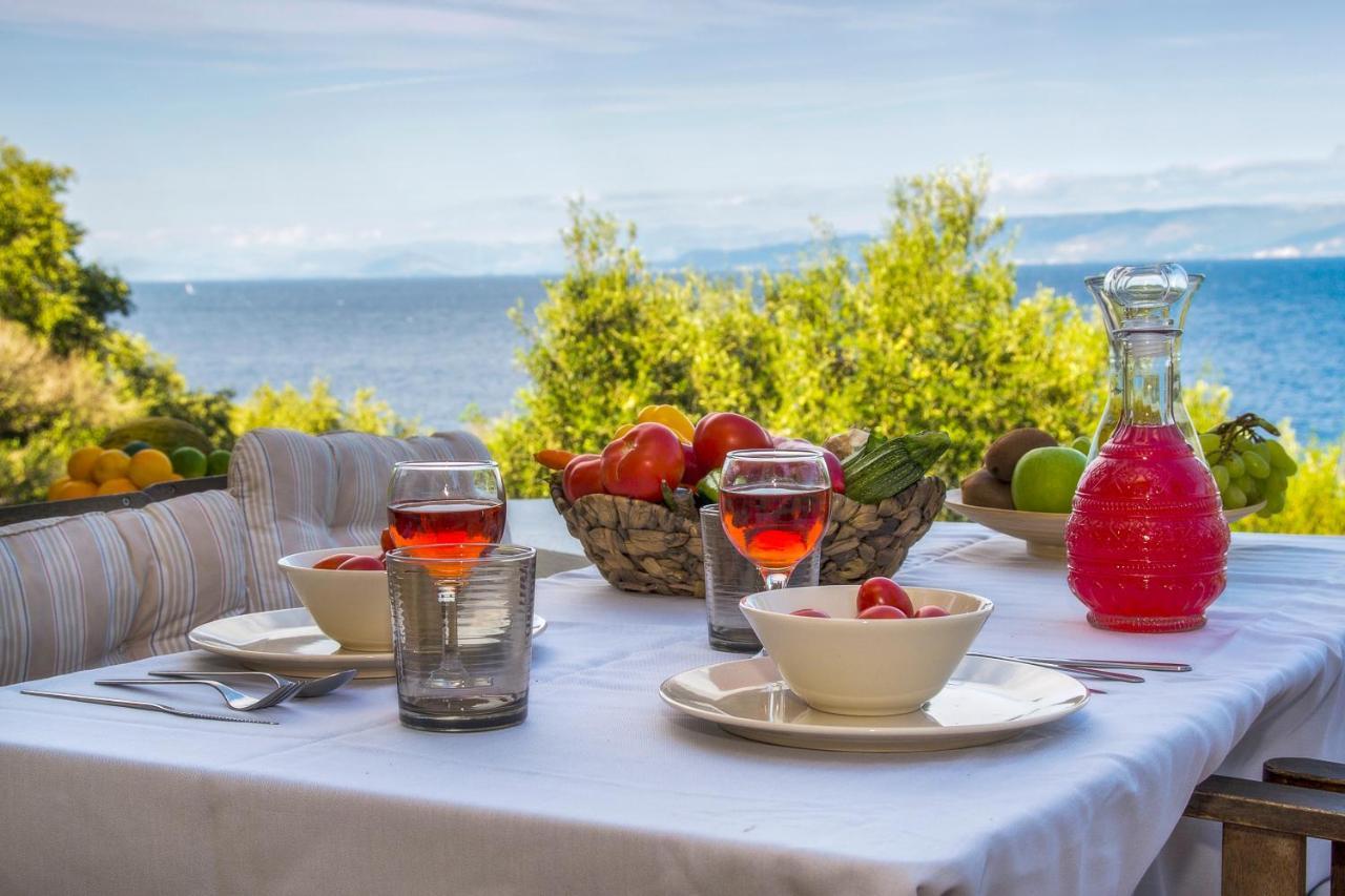 Paxosblue Suites & Villas Gaios Eksteriør bilde