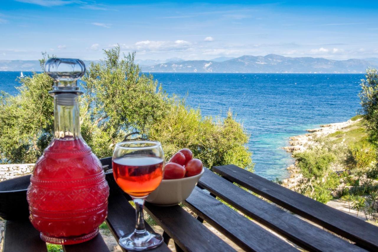 Paxosblue Suites & Villas Gaios Eksteriør bilde